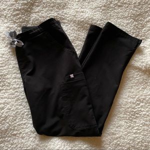 S - Petite Figs Yola Skinny Scrub Pant